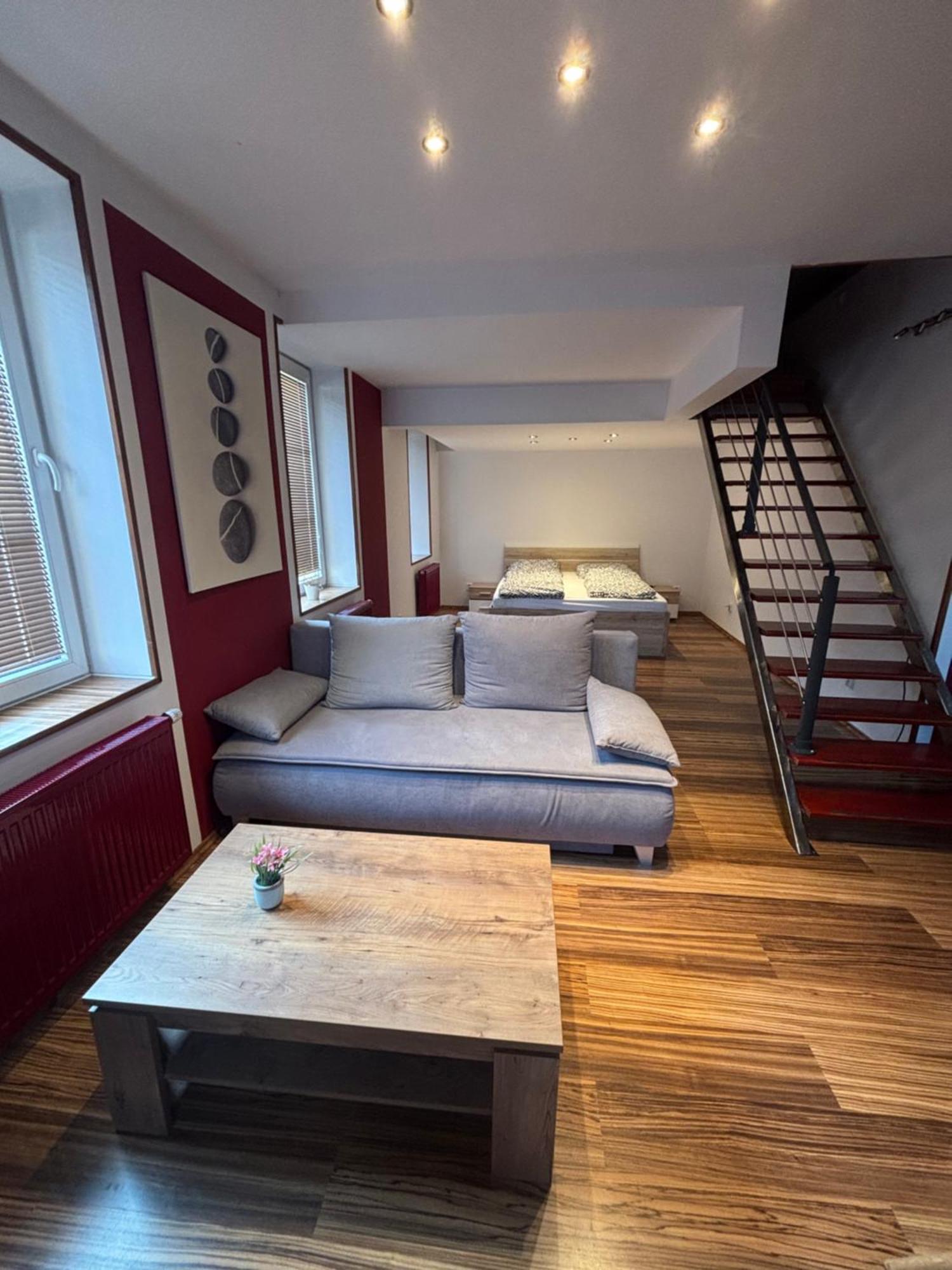 Apartament Luxusni Mezonet V Centru Liberec Zewnętrze zdjęcie